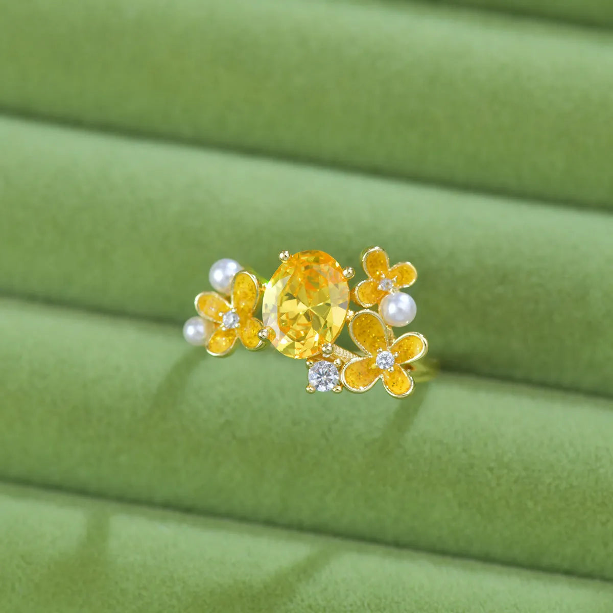 Flower pearl high-grade female zircon open ring in yellow copper metal sweet girl style