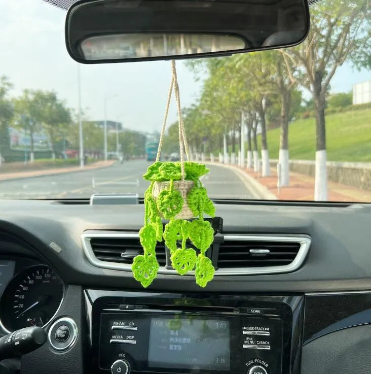 Creative rearview mirror pendant for cars in simple style with multiple colour options