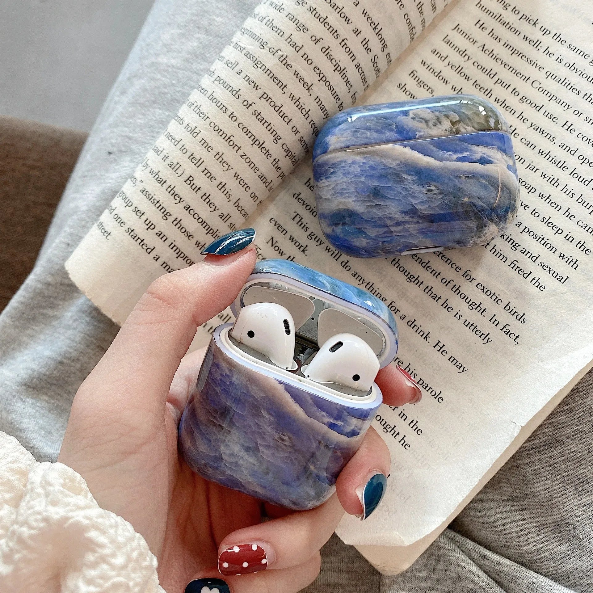 2nd generation Bluetooth earphone case PC hard shell marble finish for Airpods 1/2 and Airpods Pro