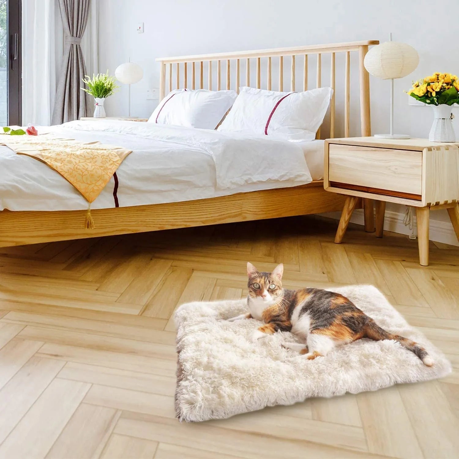 Grey pet warm pad with long plush hair and black non-slip bottom for cats and dogs