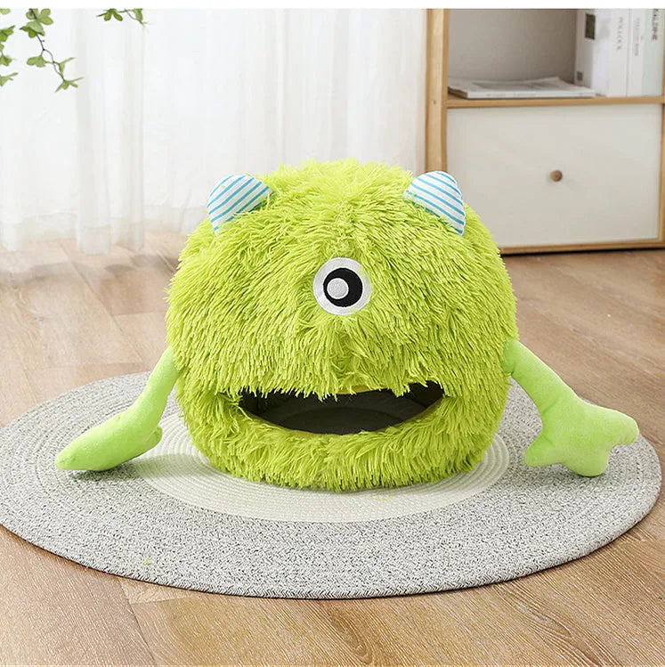 Round fluffy cat bed with plush material and non-slip base in three size options