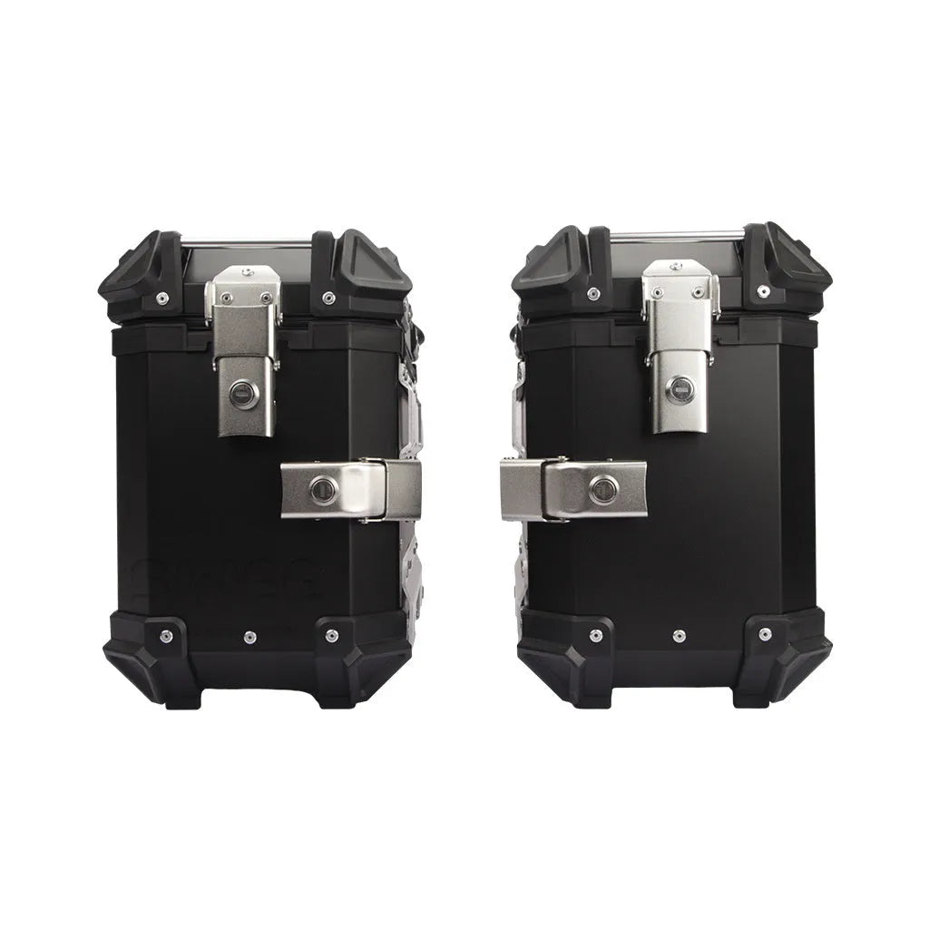 Large capacity aluminium alloy detachable motorcycle storage box in silver finish with 45L capacity