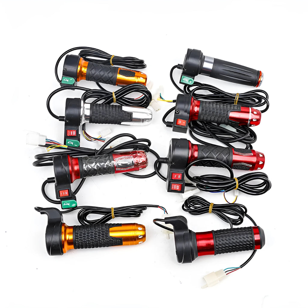 Three-wheel electric car accelerator modification handle with three-speed rotating mechanism and multiple colour options