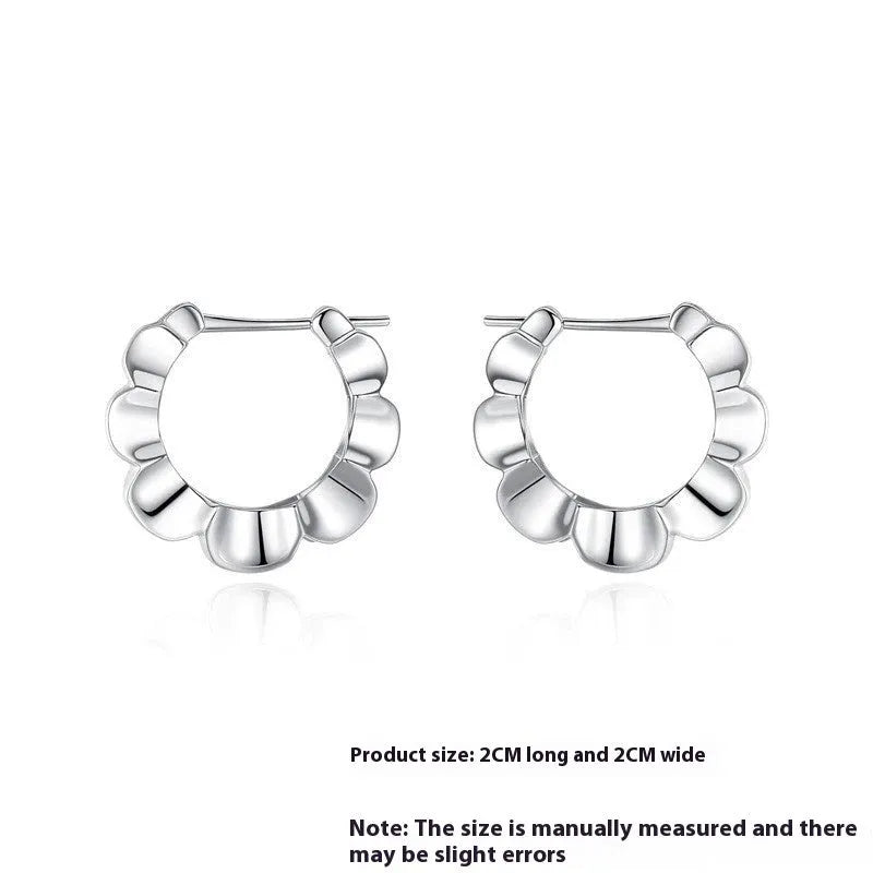 Sterling silver geometric earrings with round elements in retro simple design