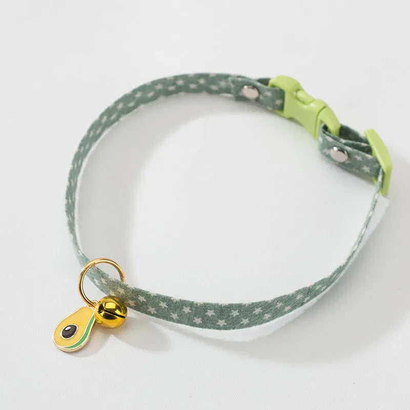 Small pet collar with bell pendant and decorative bow tie in adjustable design
