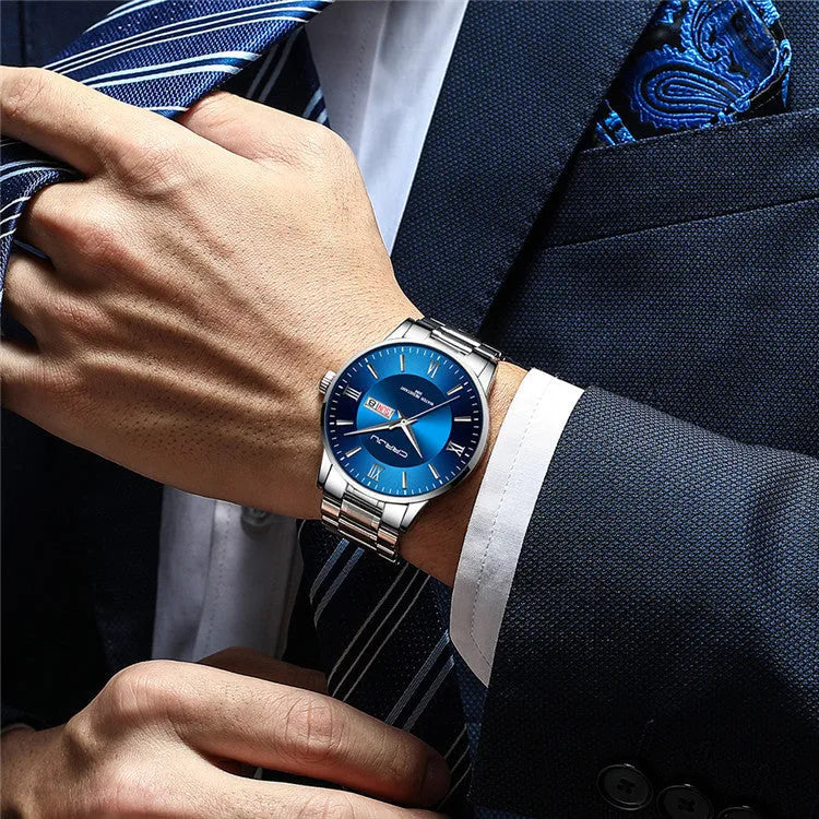 Men's quartz watch with alloy case, plexiglass mirror, and black dial with silver hands on a matching strap.