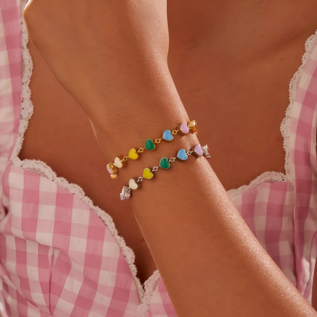 Women's stainless steel bracelet with colourful oil heart pendant on 32cm chain