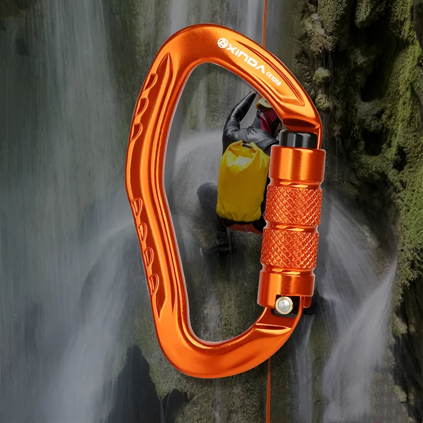 Climbing carabiner with automatic master lock in five colour options