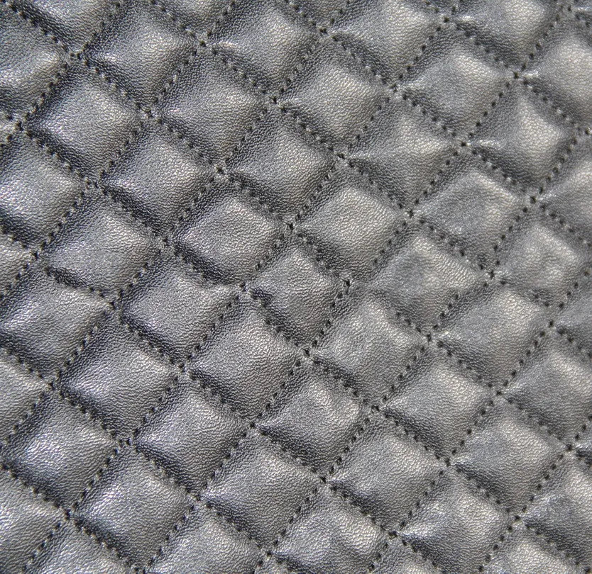 Black quilted universal car seat cover made of PU and polyester fabric with plastic fitting hooks