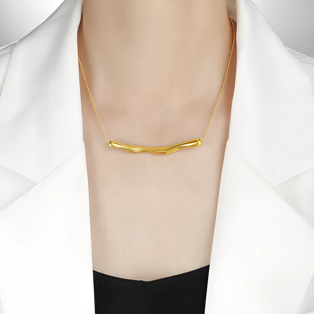 Women's pleated titanium steel necklace in gold and steel electroplated finishes