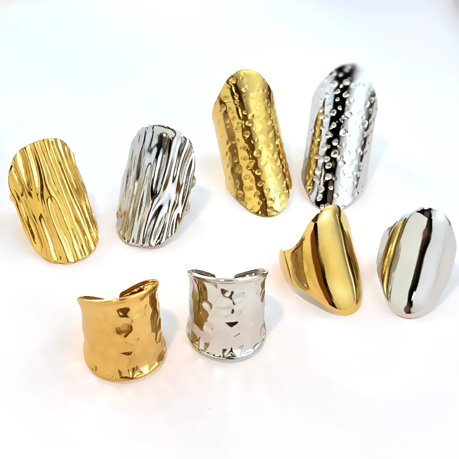 Geometric open ring with striped gold plated design on stainless steel, spray finish, unisex style, colour JZ-YS332-S
