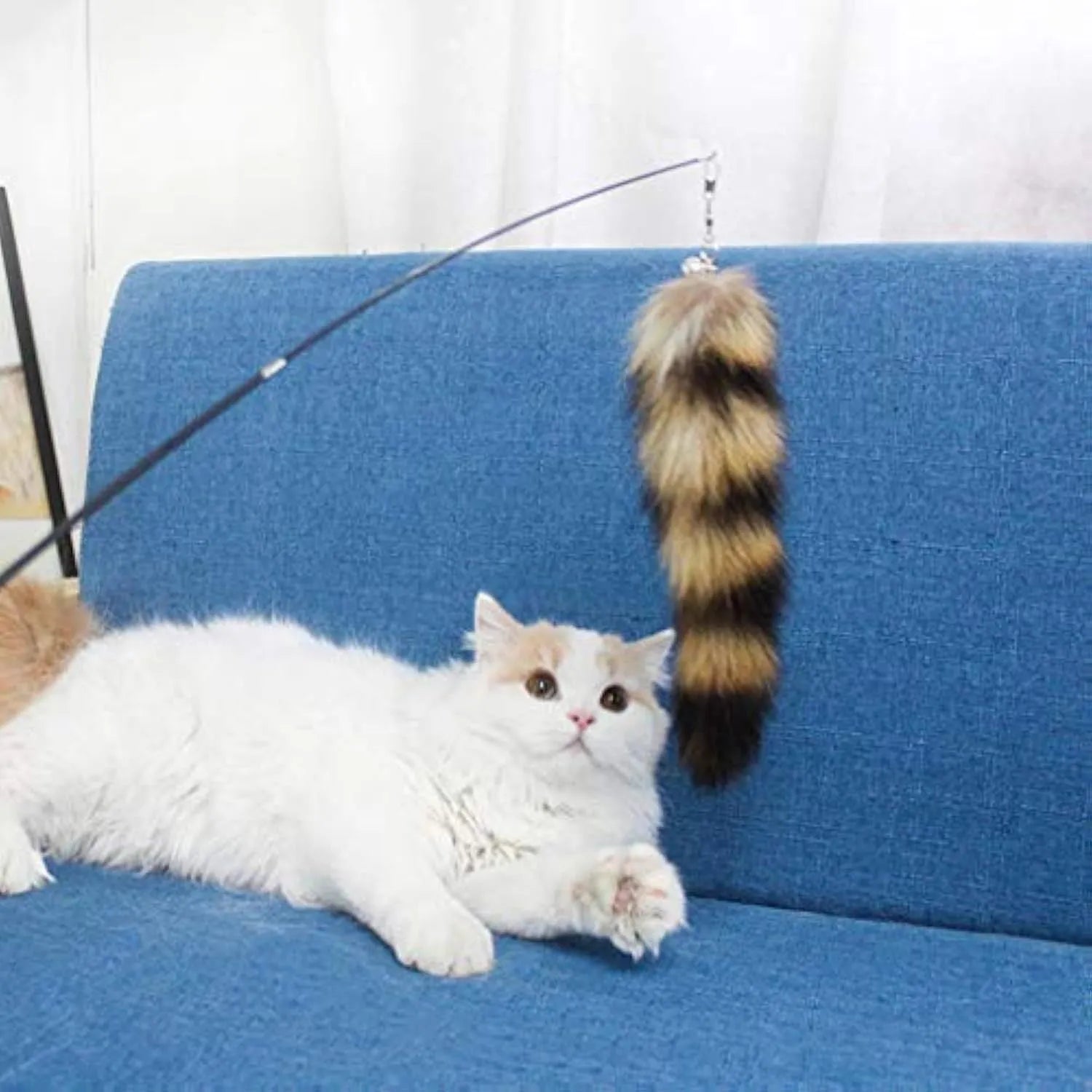 Black cat toy wand with elastic string measuring 42 metres for interactive feline play