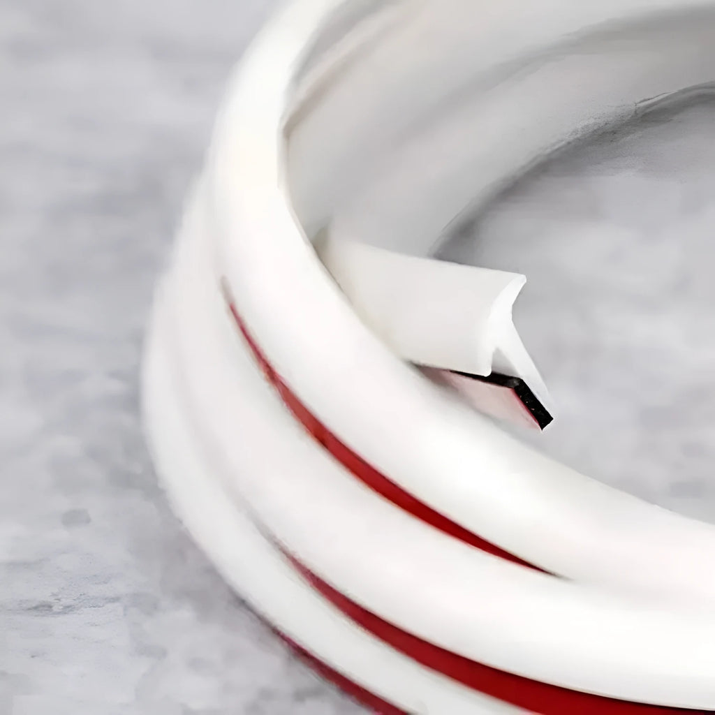 Black TPE rubber seal strip for automotive gap filling and decorative trim applications