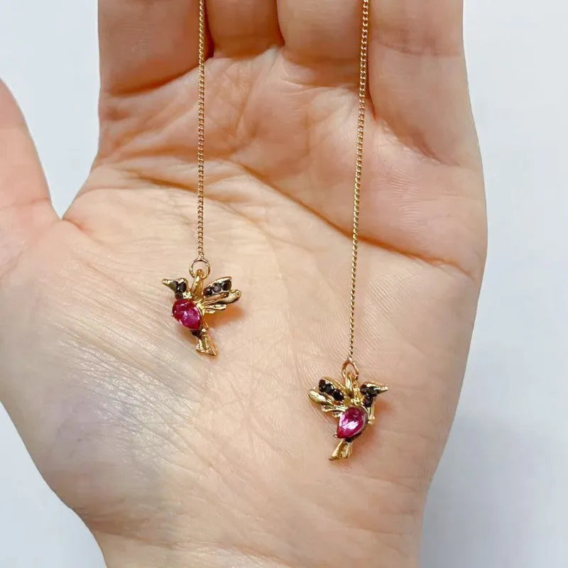 Long hanging bird design earrings for women with mixed zirconium wings, in red, blue, or red lvzuan.