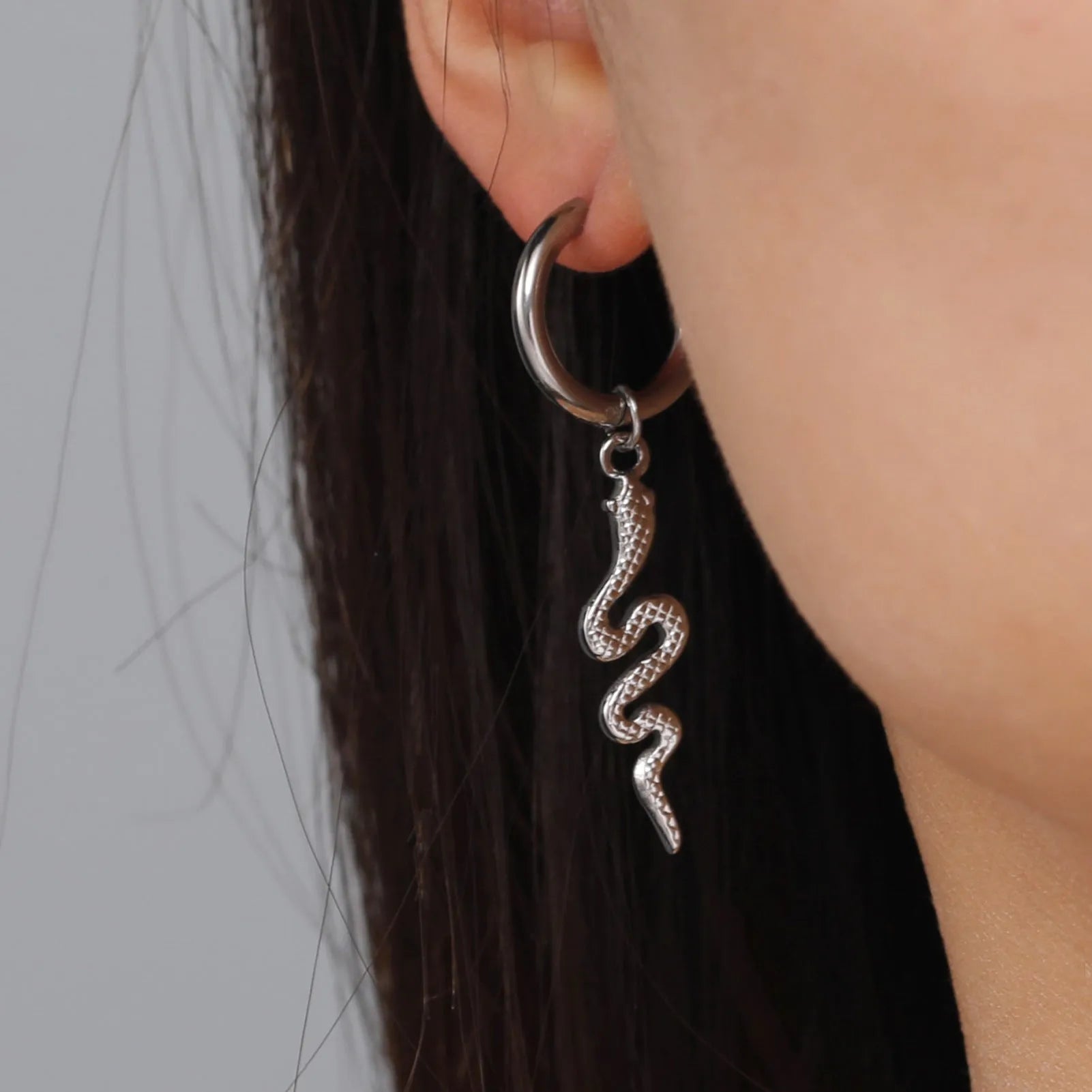 Stainless steel snake vintage ear clips with gold electroplated finish