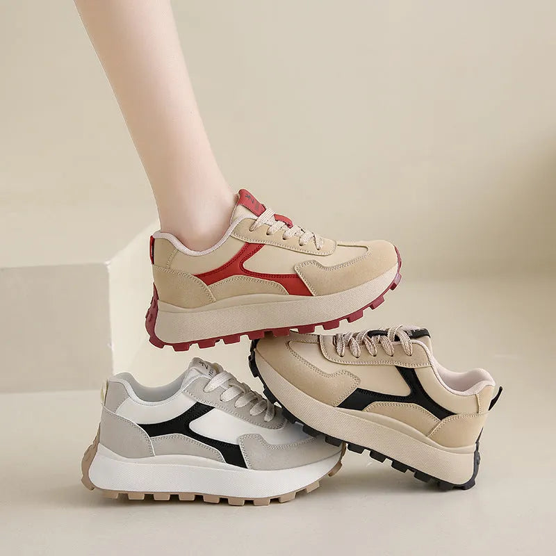 Women's low-top platform sports shoes in card black colour with lace-up front and rubber sole