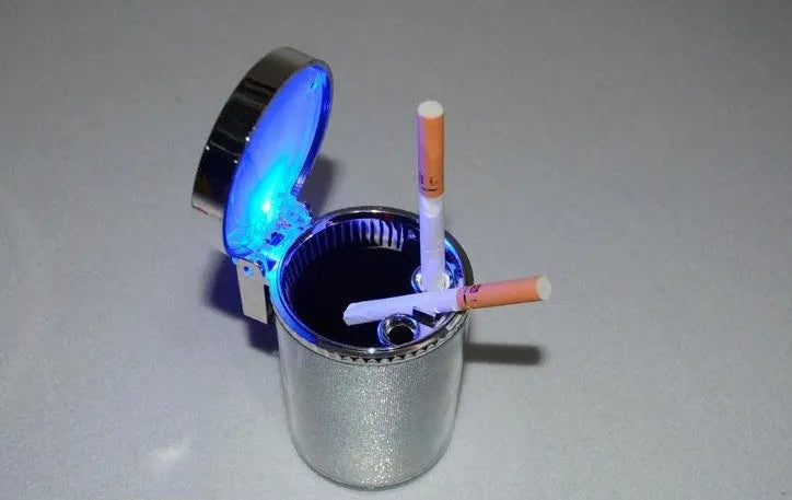 Silver solid molded car ashtray in transparent blister packaging for cup holders over 7cm