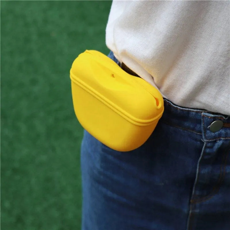 Silicone dog treat waist bag with belt clip in multiple colour options