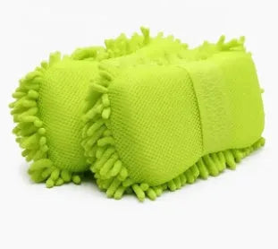 Silvery green microfiber car wash sponge measuring 14 by 25 centimetres for vehicle cleaning