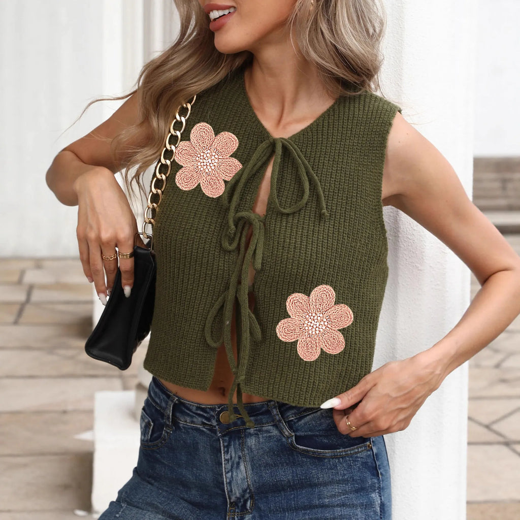 Short 40cm ladies vest cardigan with lace-up bow front and floral pattern in deer plush fabric
