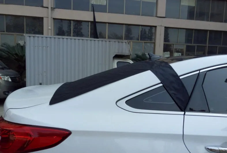 Black rear windshield cover with magnets, 140x90cm, polyester with silver backing