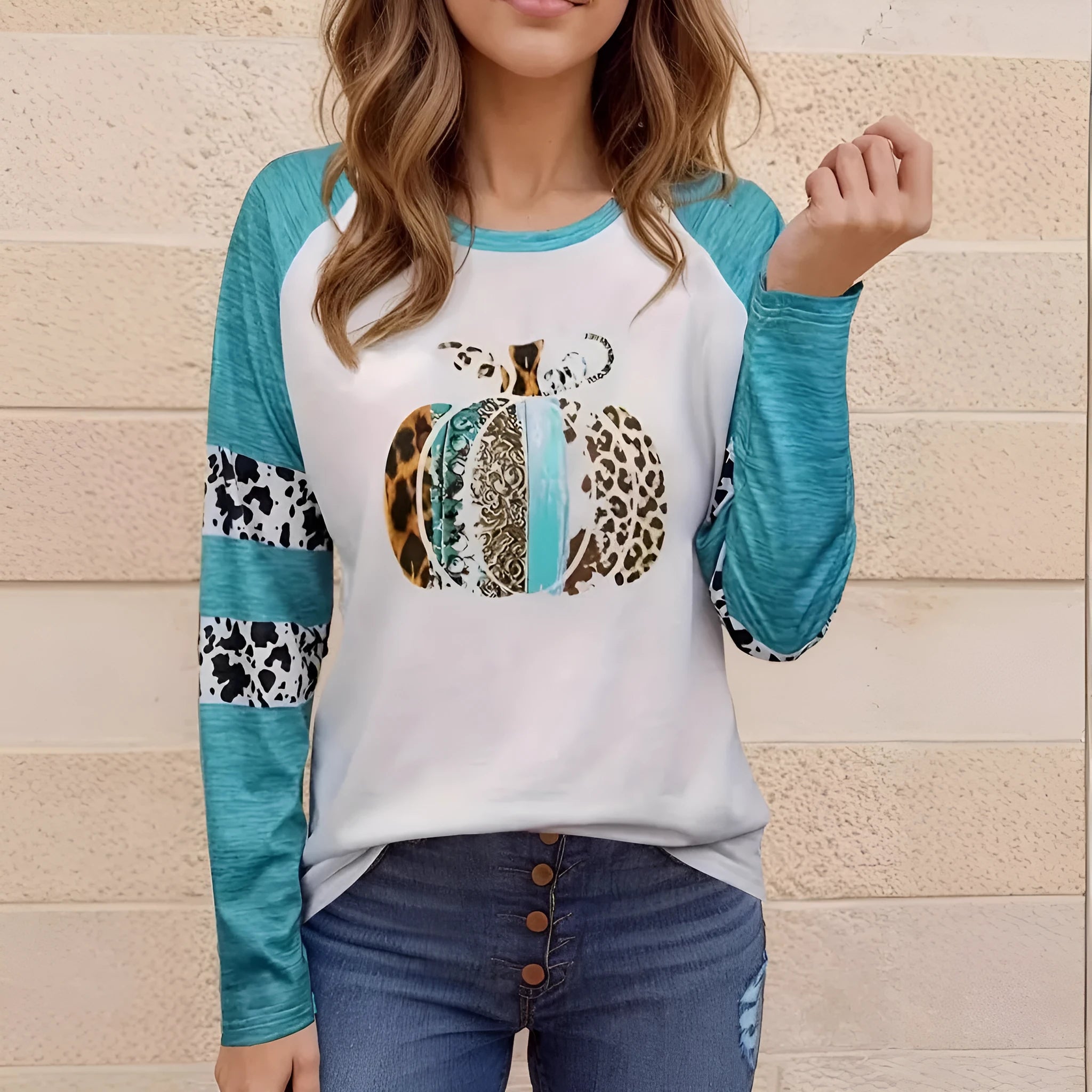 Sky blue polyester t-shirt with 3D Halloween pumpkin printing, regular fit with long sleeves