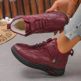 Women's black and red non-slip velvet casual shoes with rubber sole and low cut design