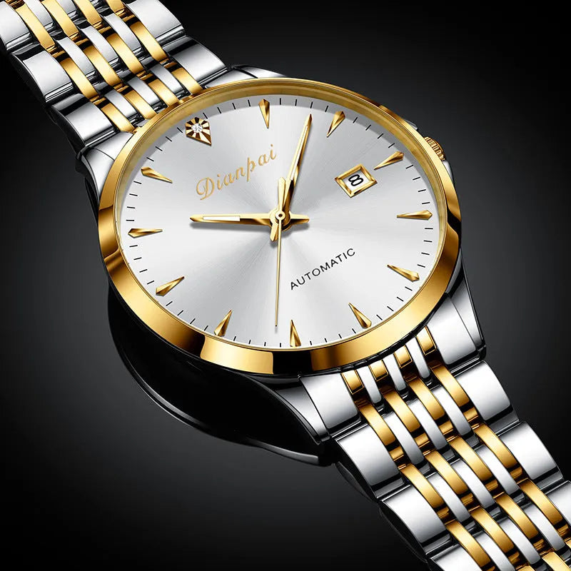Men's stainless steel automatic mechanical watch with simple dial on wrist