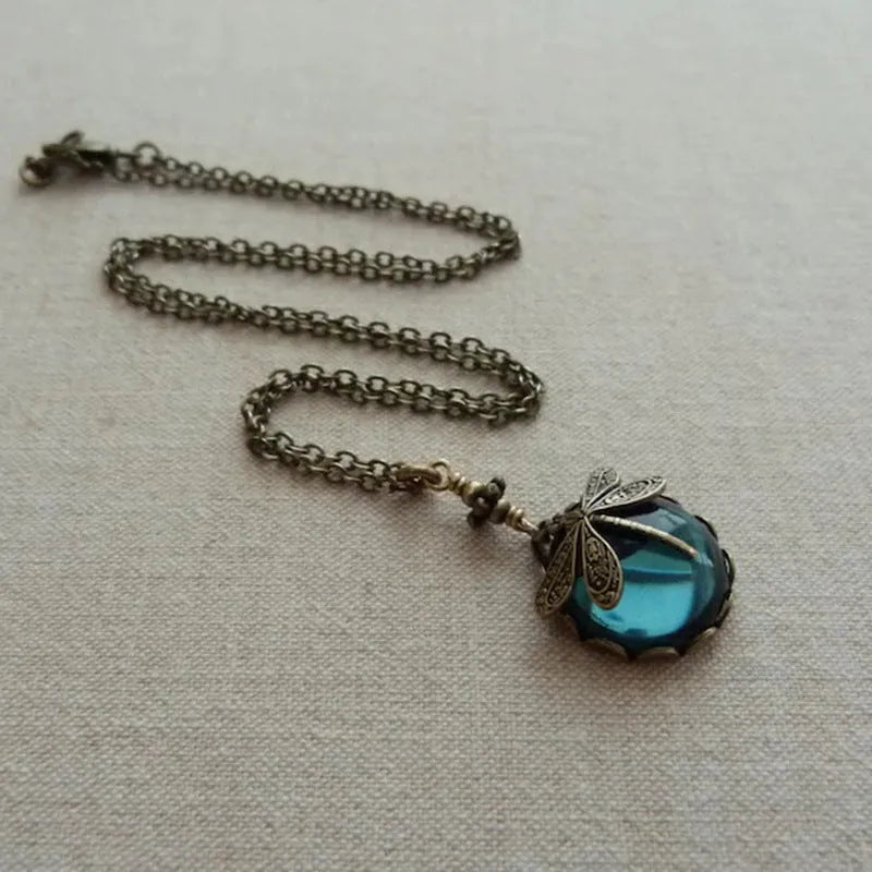 Hand-carved dragonfly pendant necklace in 925 silver with vintage bronze finish