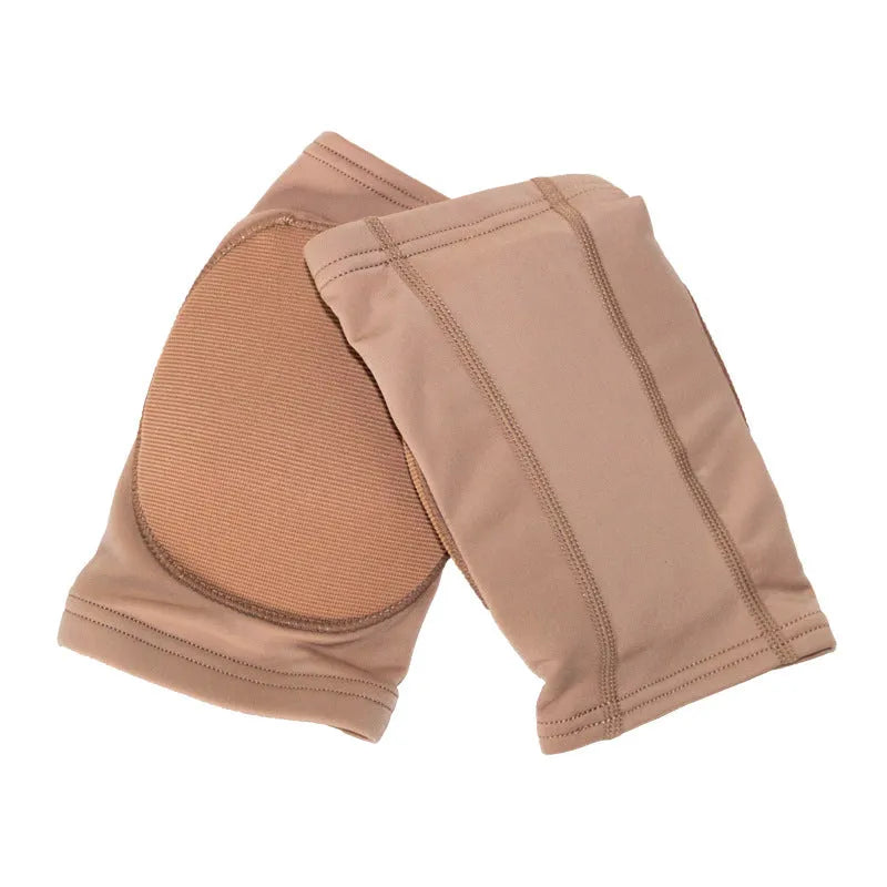 A pair of flexible black ballet knee pads for dance and yoga exercise, shown with a sizing chart.