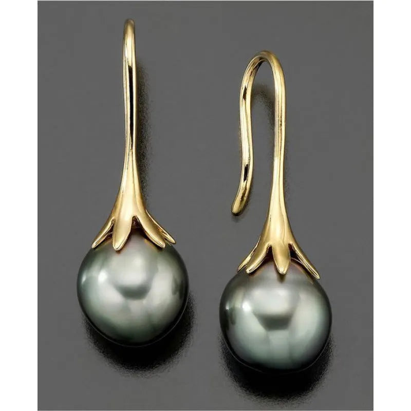 Retro fashion women's earrings with gold electroplating and personalised creative design