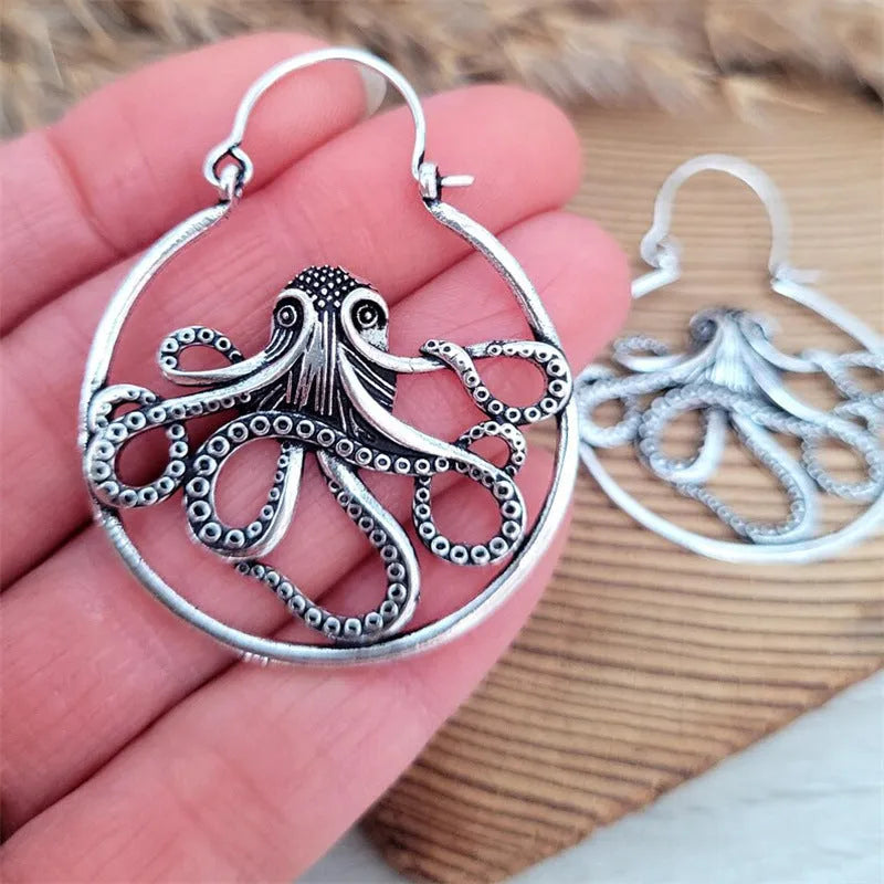 Antique silver octopus earrings with retro animal design and zinc alloy construction