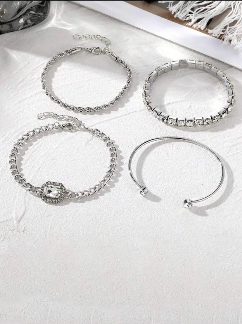 Women's four-piece retro geometric bracelet set in gold or silver alloy with square diamond design