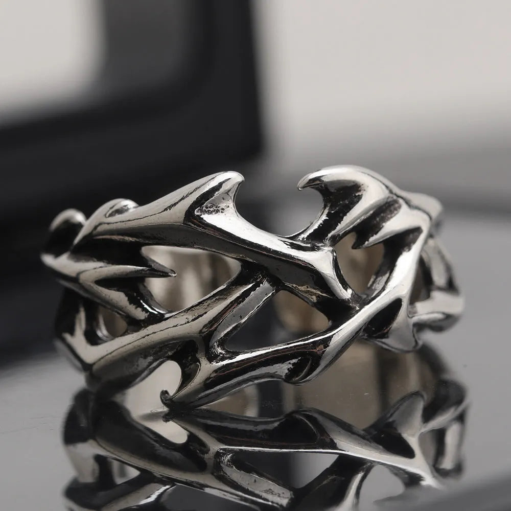 Adjustable copper thorn flower ring with geometric design and flexible opening