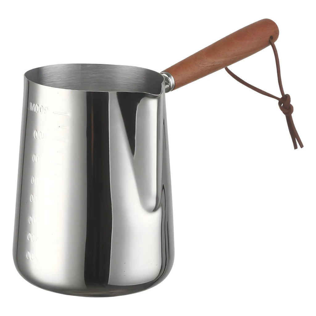 Stainless steel garland coffee cup with wooden handle and measurement scale