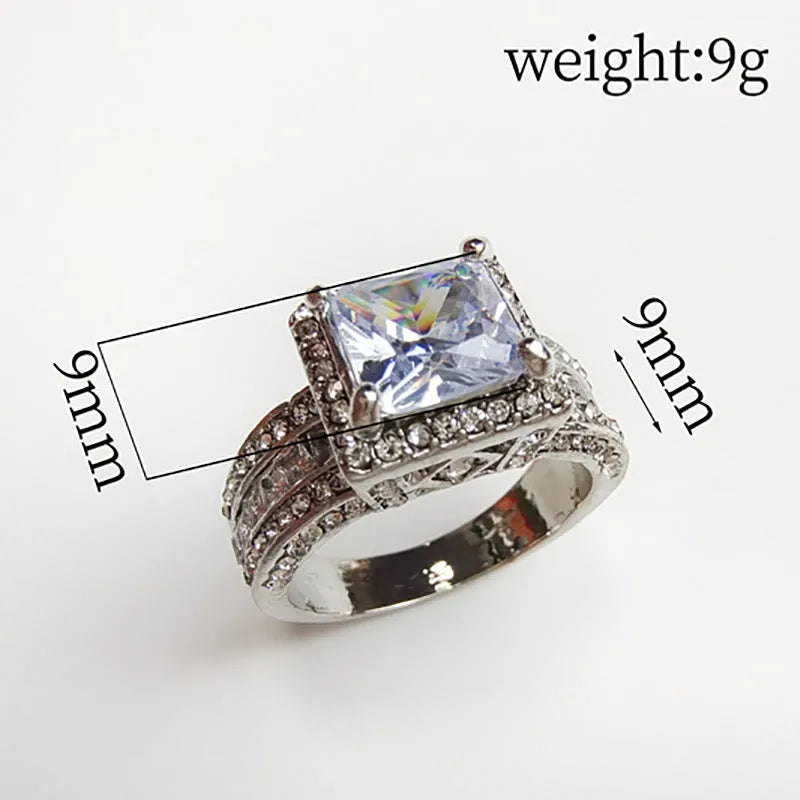 Geometric women's alloy ring with electroplated gold or white silver finish