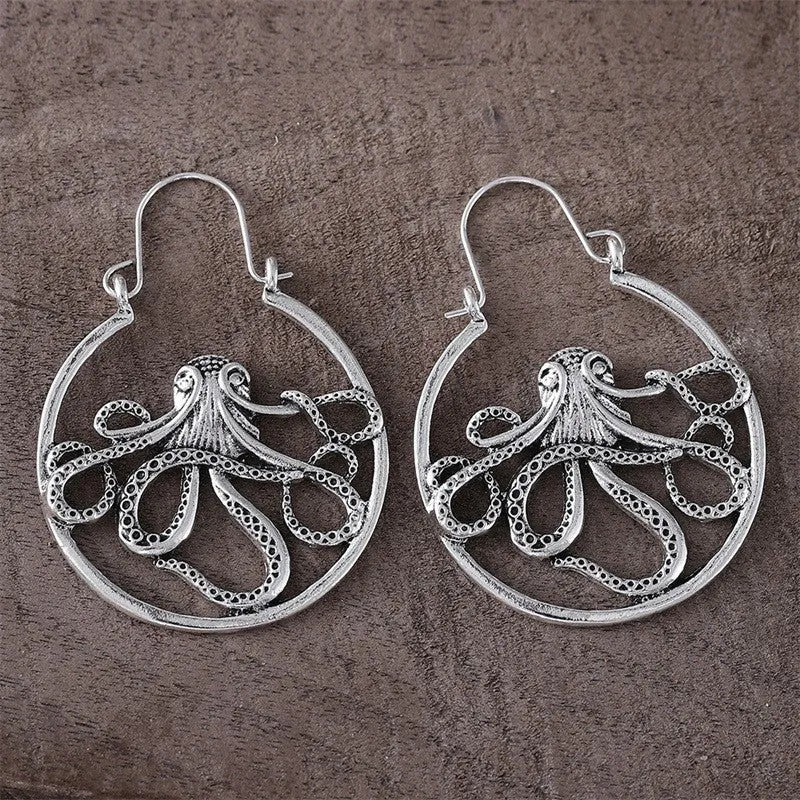 Antique silver octopus earrings with retro animal design and zinc alloy construction