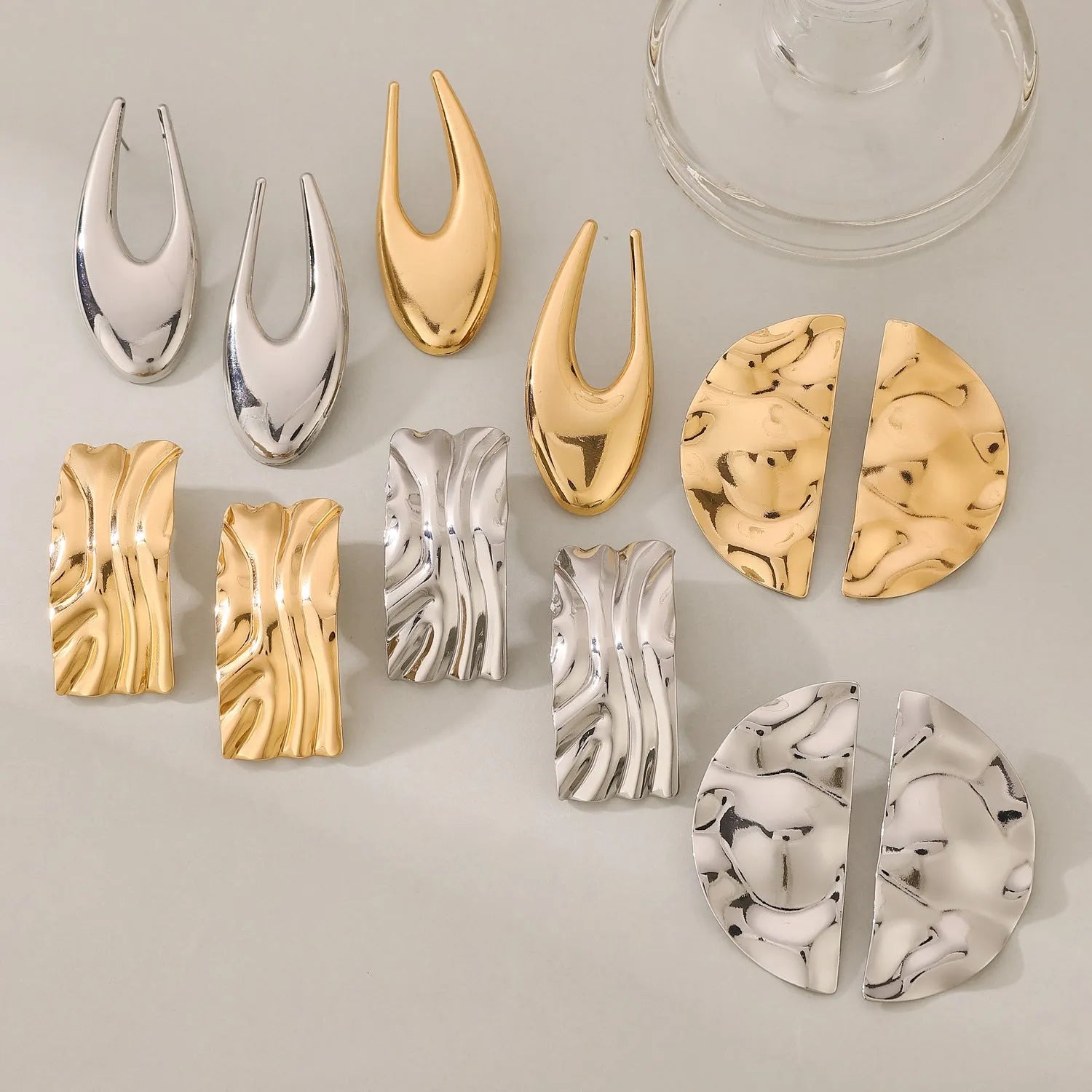 Alloy metal geometric stud earrings with electroplated finish, ellipse and quadrilateral shapes, retro cold scenery surface, 10 White K 2627 colour