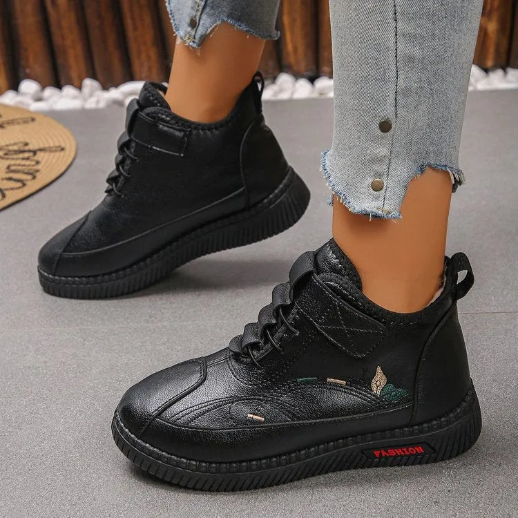 Women's black and red non-slip velvet casual shoes with rubber sole and low cut design