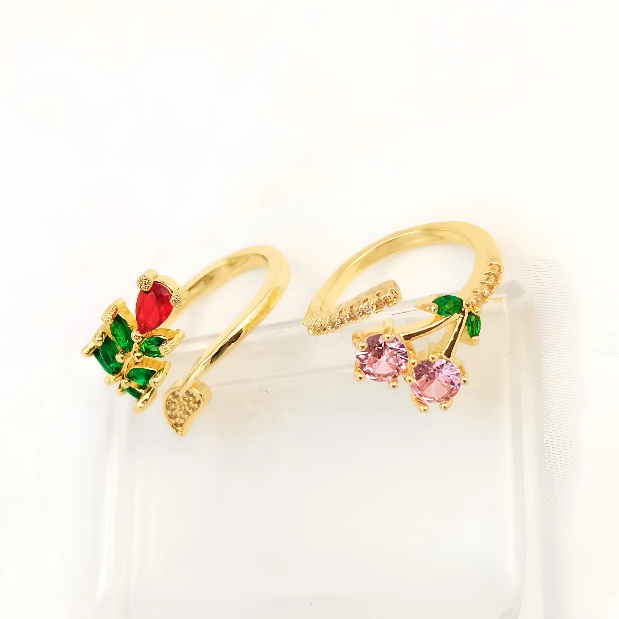 Copper open mouth ring with geometric leaf pattern and zircon detailing in national style design
