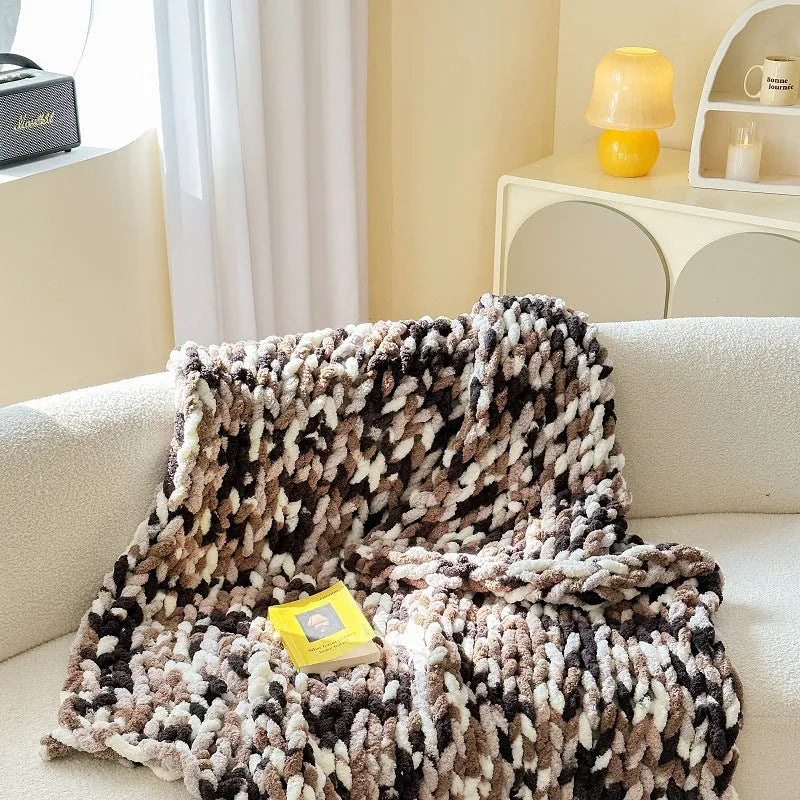 Striped chenille cover blanket 130x170cm in caramel mango colour