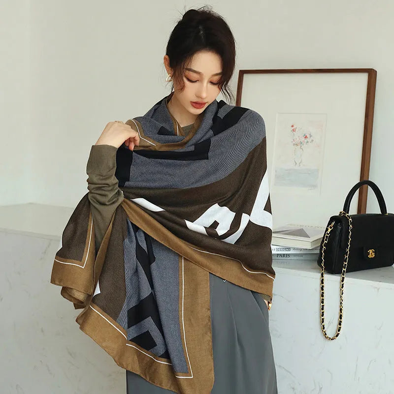 Polyester printed scarf with 180x90cm dimensions showing decorative pattern for autumn wear