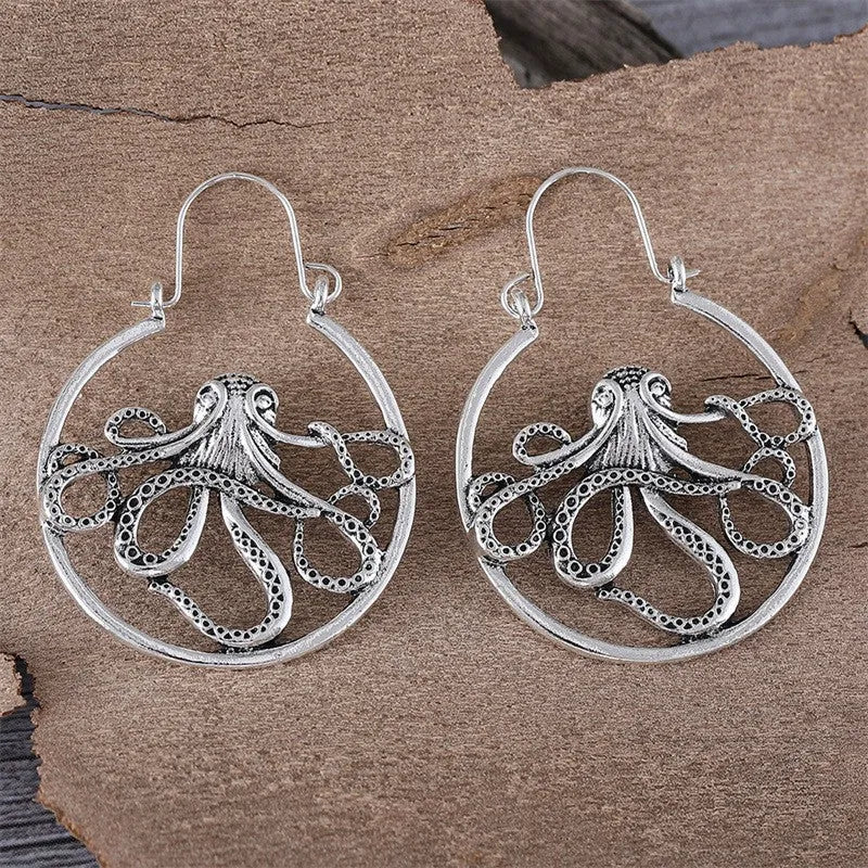 Antique silver octopus earrings with retro animal design and zinc alloy construction