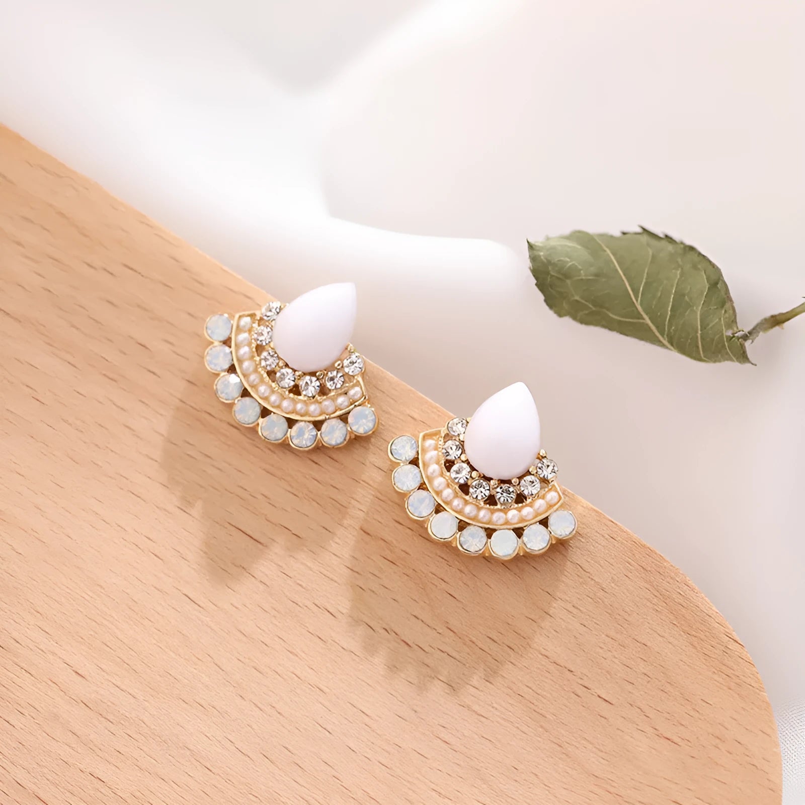 Women's retro fan-shaped earrings with opal and rhinestone details on electroplated silver alloy