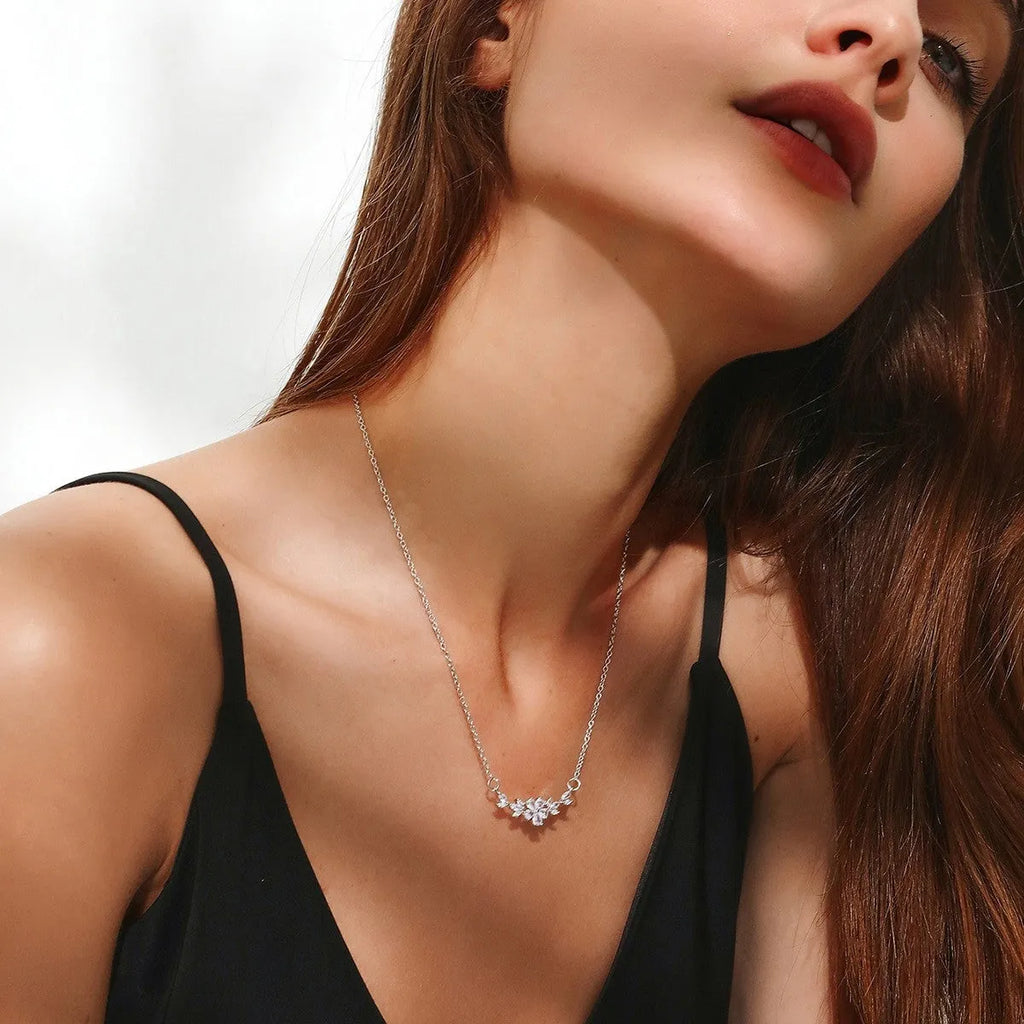 Copper hand inlaid horse eye flower pendant choker necklace with artificial zircon stones
