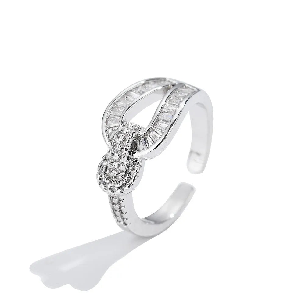 Copper open horseshoe ring for women in Champagne Gold electroplated finish, U-shaped geometric design on finger