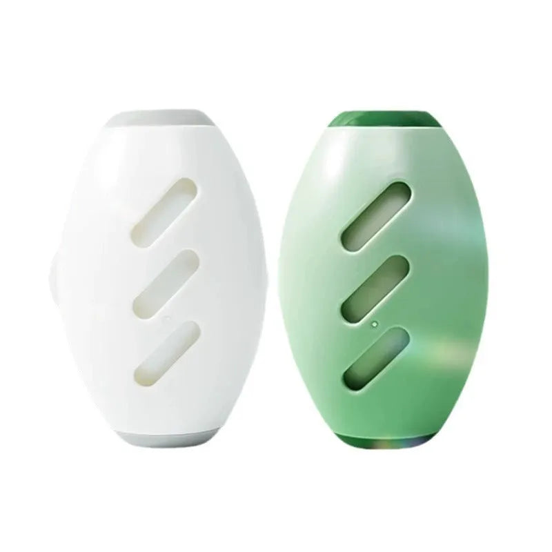 Washable plastic hair collector roller in green for removing lint and pet hair from fabrics