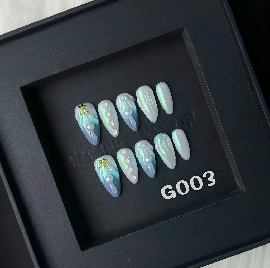 Blue plastic shell nail stickers set with four size options XS S M L
