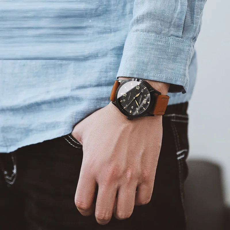 Men's retro automatic watch with leather strap in black and silver colour options