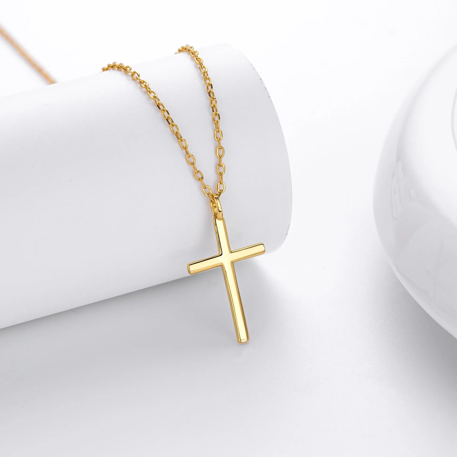 S925 sterling silver necklace with simple cross pendant on adjustable 41-50cm chain